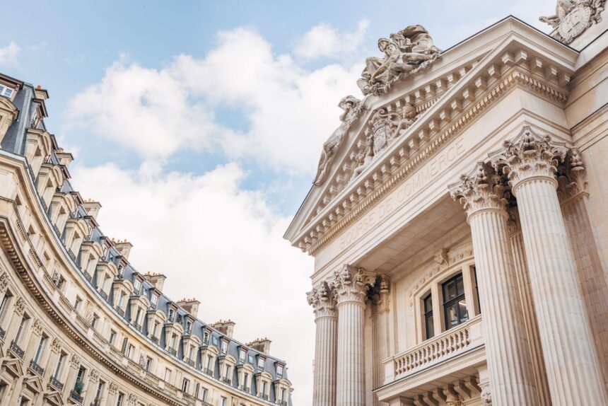 Музей современного искусства Франсуа Пино в Париже откроется 22 мая