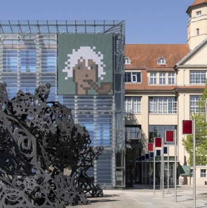 Немецкий музей цифрового искусства случайно потерял доступ к двум ценным NFT