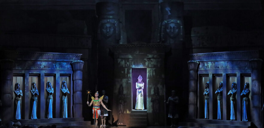 Танцемания и египтомания: история балета «Дочь фараона»