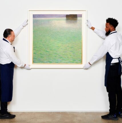 Пейзаж Климта за $52,3 млн возглавил торги Sotheby’s